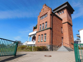 Seelotsenstation Sassnitz mit Hafenblick by Unsere Urlaubszeit, Sassnitz